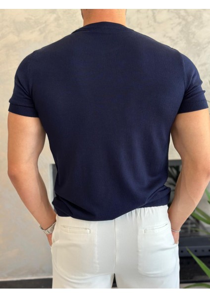 Erkek Slim Fit Pamuklu Bisiklet Yaka Tshirt Lacivert ECA021 indirimleri