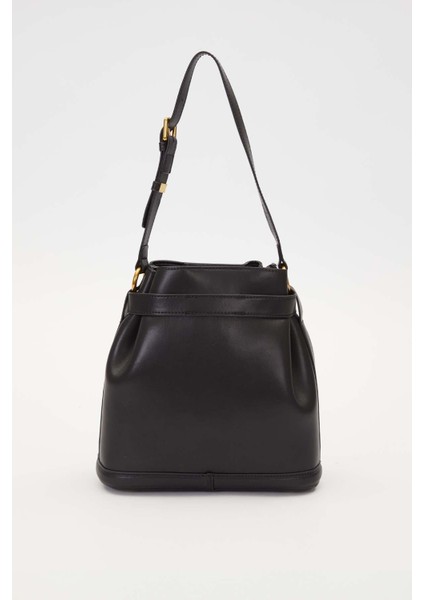 Siyah Büzgü Detaylı Omuz Çantası fırsatları