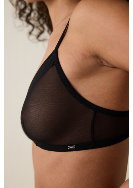 Siyah Balensiz Dolgusuz Tül Üçgen Sütyen modelleri