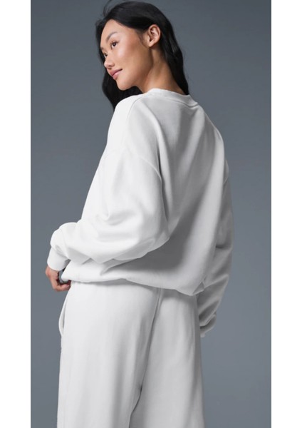 Bisiklet Yaka Uzun Kollu Basic Triko Kumaş Sweatshirt fırsatları