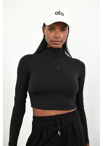 Siyah Dik Yaka Fermuarlı Body 4205