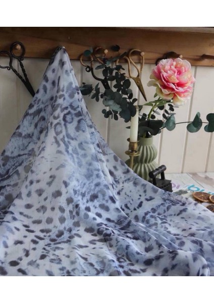 Ake•r Şifon Kumaş Dökümlü Mavi Renkte