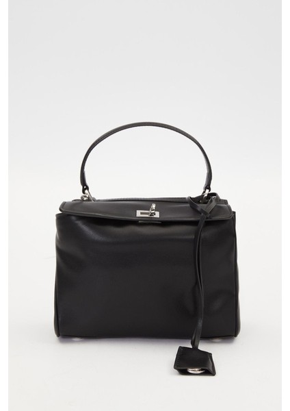 Siyah Metal Tokalı El Çantası