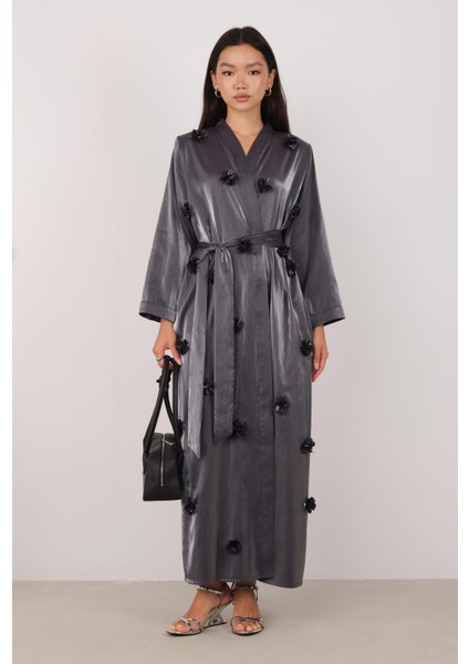 Çiçekli Aplikeli Abaya Siyah fırsatları