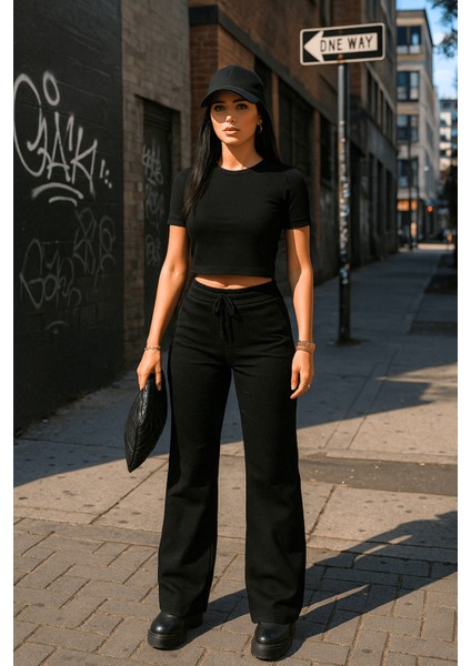 Kadın Siyah Crop Bol Paça Pantolon Alt Üst Takım