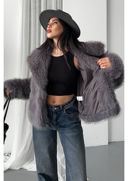 Kadın Kürk Şık Geniş Yaka Astarlı Çıtçıt Düğmeli premium kürk fırsatları