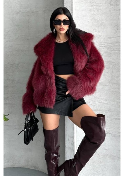 Kadın Kürk Şık Geniş Yaka Astarlı Çıtçıt Düğmeli premium kürk modelleri