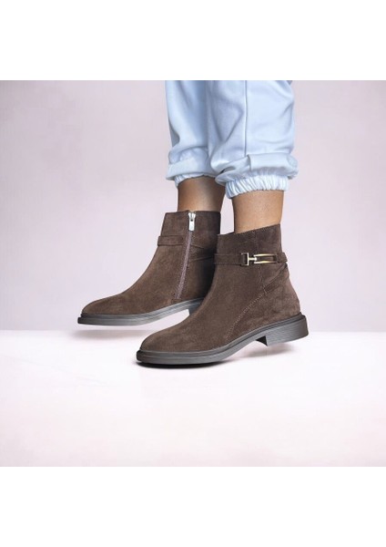 Kahve Süet Hakiki Deri Antik Toka Aksesuarlı Kadın Içten Fermuarlı Bot fiyatları