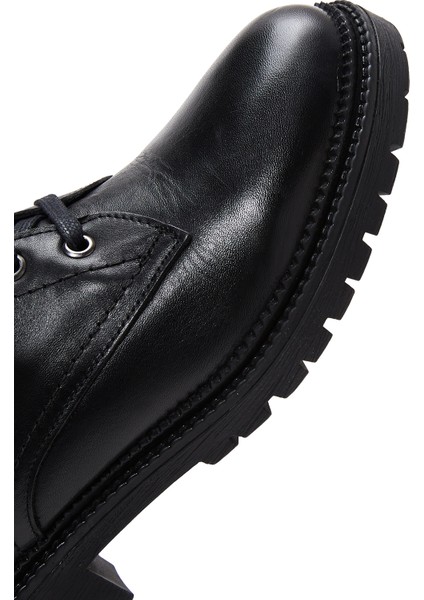 Kadın Siyah Fermuarlı Casual Deri Bot 25WFD410818