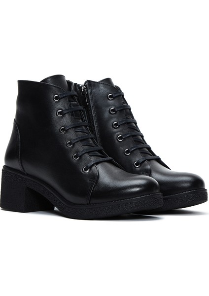 Kadın Siyah Fermuarlı Kalın Topuklu Deri Casual Bot 25WFD411418 fırsatları