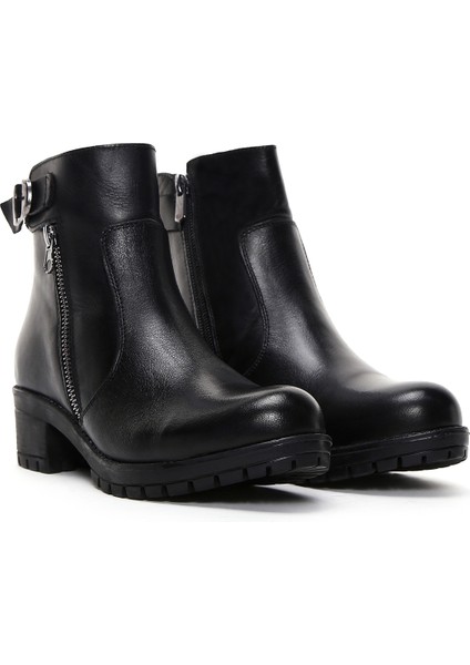 Kadın Siyah Fermuarlı Deri Casual Bot 25WFD411318 fırsatları