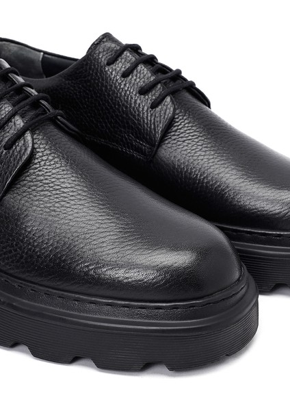 Erkek Siyah Bağcıklı Kalın Tabanlı Deri Casual Ayakkabı 25WFD6855FT