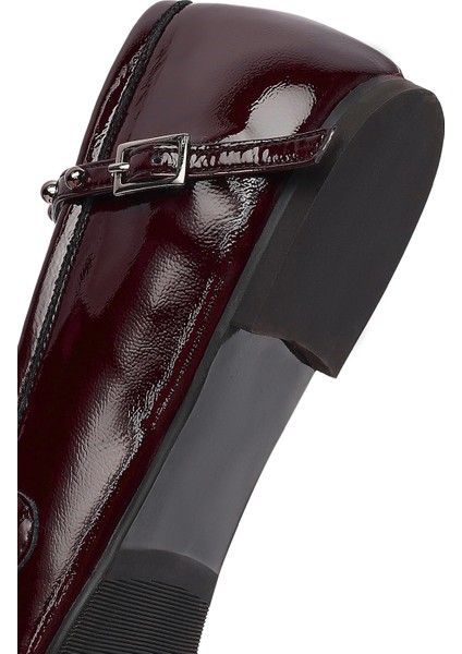 Kadın Bordo Tokalı Rugan Deri Babet 25AFD184616