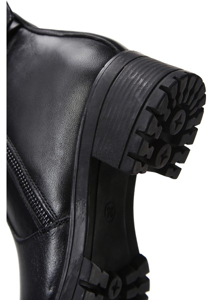 Kadın Siyah Fermuarlı Deri Casual Bot 25WFD411318