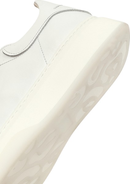 Erkek Beyaz Bağcıklı Kalın Tabanlı Deri Sneaker 25WFD632318