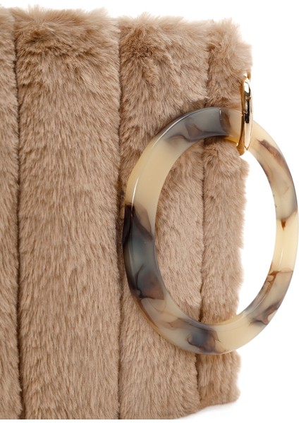 Kadın Bej Zincir Askılı Peluş Portföy Çanta 25WBD2208PH