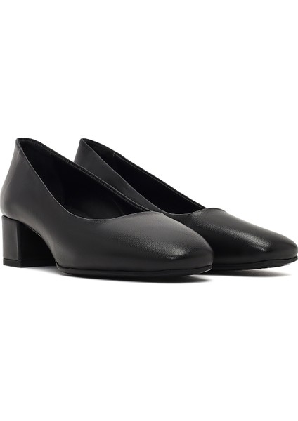 Flex Kadın Siyah Kısa Kalın Topuklu Deri Ayakkabı 25AFD380018 modelleri