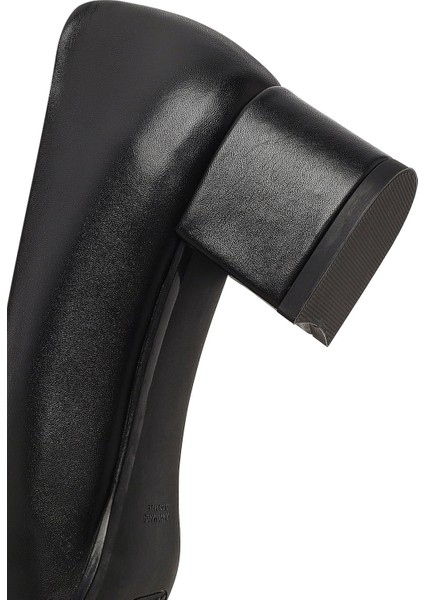 Flex Kadın Siyah Kısa Kalın Topuklu Deri Ayakkabı 25AFD380018