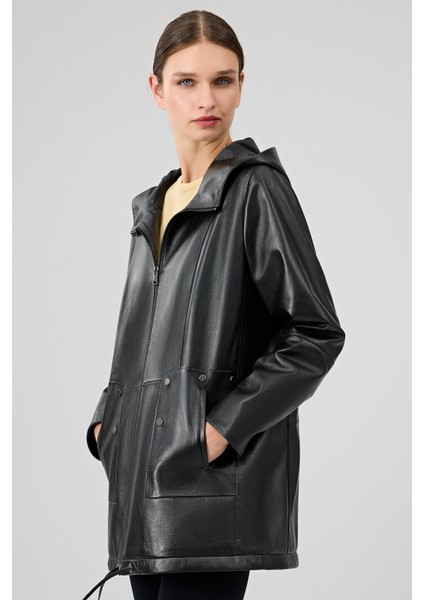 Cindy Kadın Siyah Kapüşonlu Deri Kaban 25WGE52731M fiyatları