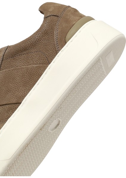 Erkek Vizon Bağcıklı Kalın Tabanlı Nubuk Deri Sneaker 25WFD7072V3
