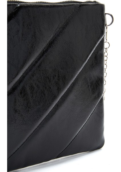 Kadın Siyah Zincir Askılı Desenli Portföy Çanta 25ABD220132