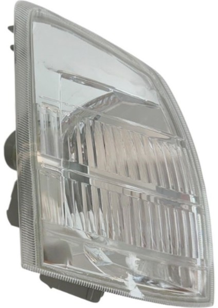 Nissan X-Trail Sinyal Lambası Sağ 2001-2006