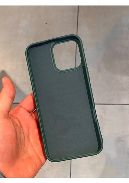 Apple iPhone 16 Pro Max Uyumlu İçi Kadife Lansman Silikon Kılıf fırsatları