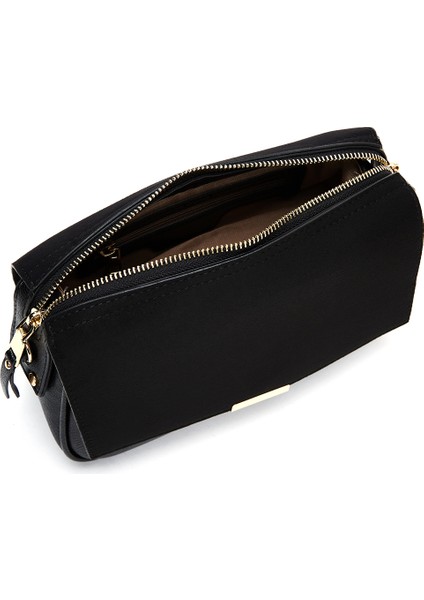 Kadın Siyah Zincir Askılı Süet Çapraz Çanta 25ABD210210