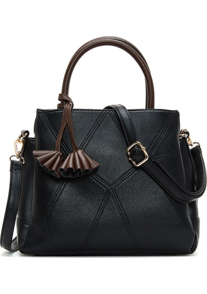 Kadın Siyah Uzun Askılı Aksesuar Detaylı Kol Çantası 25WBD2626FT