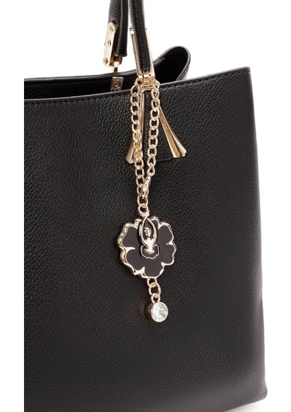 Kadın Siyah Uzun Askılı Klasik Kol Çantası 25WBD263518