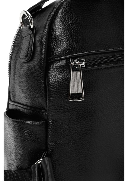 Kadın Siyah Uzun Askılı Baskılı Sırt Çantası 25ABD2451FT