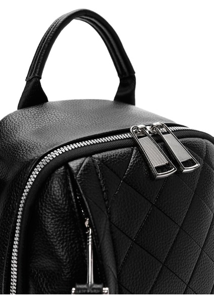 Kadın Siyah Uzun Askılı Baskılı Sırt Çantası 25ABD2451FT