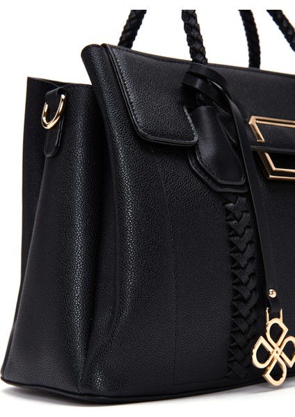 Kadın Siyah Uzun Askılı Örgü Detaylı Kol Çantası 25WBD2832FT