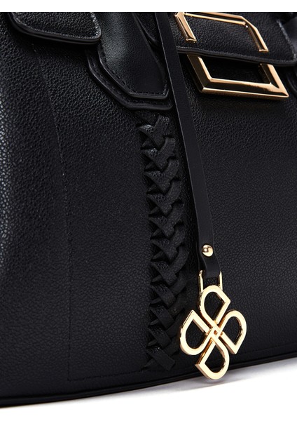 Kadın Siyah Uzun Askılı Örgü Detaylı Kol Çantası 25WBD2832FT