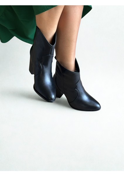 Siyah Deri Kalın Topuklu Kadın Western Bot
