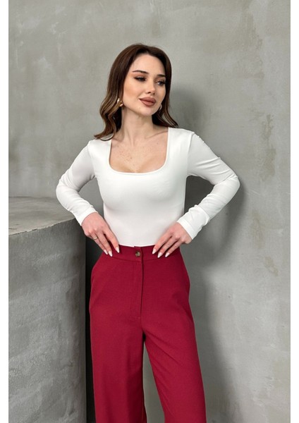 Kadın Bluz Uzun Kollu Kare Yaka Alttan Çıtçıtlı Slim Fit Body modelleri