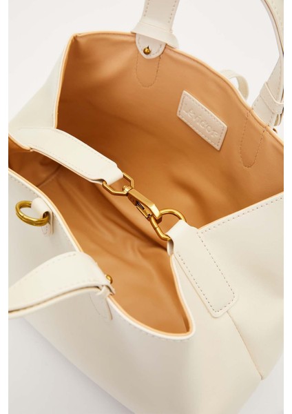 Krem Cüzdan Detaylı El Çantası modelleri