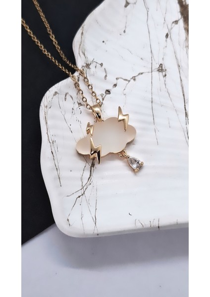 Bulut Şimşek Figürlü Renkli Taş Çelik Kolye modelleri