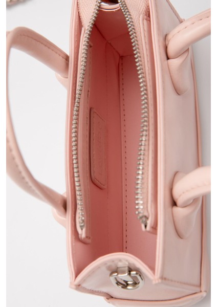 Pembe Ayarlanabilir Kilit Detaylı El Çantası modelleri