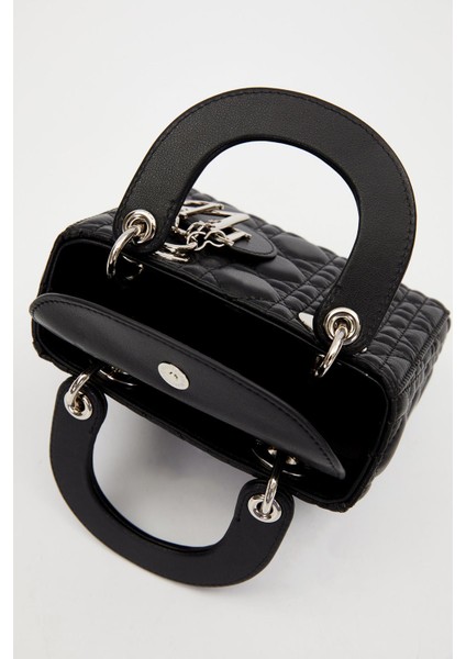 Siyah Silver Akseusar Detaylı El Çantası modelleri