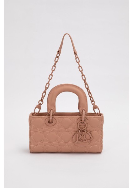 Pembe Zincir Aksesuarlı Kapitone El Çantası