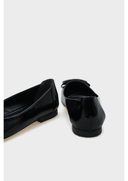 Adina Küt Burunlu Aynalı Taşlı Tokalı Kadın Babet