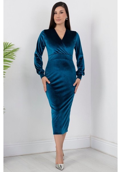 Kadın Kadife Kumaş Manşetli V Yaka Şık Kalem Elbise