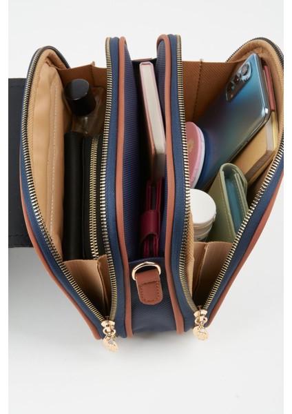 Kadın Yonca Lacivert Taba 4 Cepli Kapaklı Fermuar ve Çıt Çıt Kapama Kol ve Omuz Çantası indirimleri