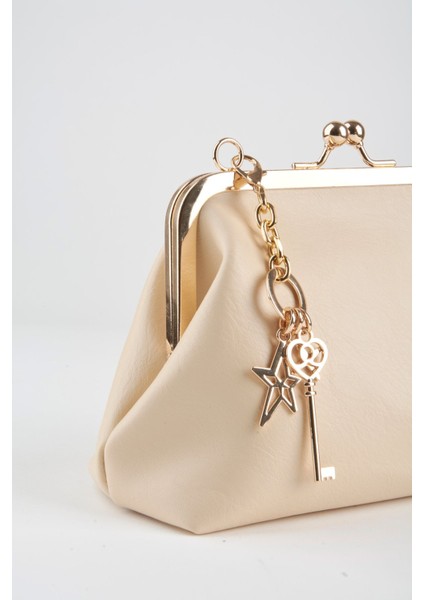 Kadın Sarı Anahtar Charm Hediyeli Burs Kapama Astarlı El Kol ve Omuz Çantası