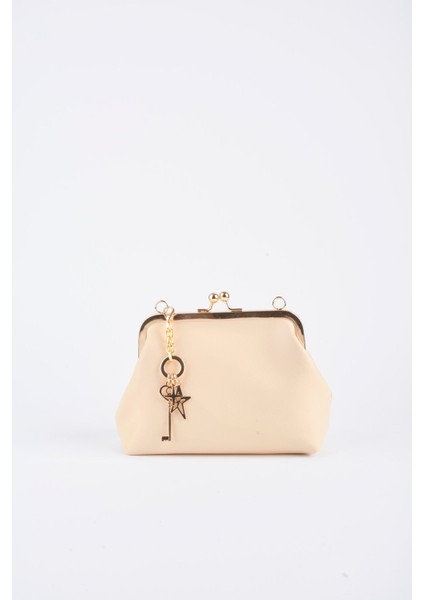 Kadın Sarı Anahtar Charm Hediyeli Burs Kapama Astarlı El Kol ve Omuz Çantası fiyatları