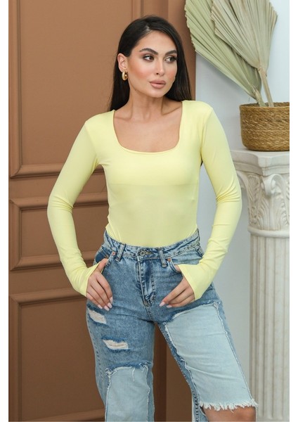 Kadın Body Uzun Kollu Kare Yaka Alttan Çıtçıtlı Slim Fit Bluz modelleri