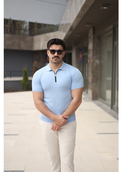 Erkek Polo Yaka Fermuar Detaylı Tişört