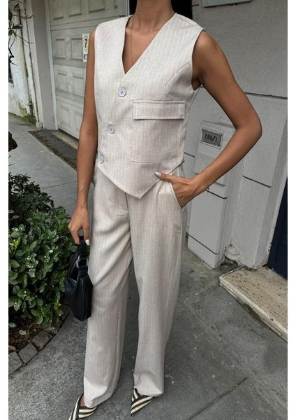 Yeleği Çapraz Detay Düğmeli Cepli Yelekli Takım 10150 modelleri