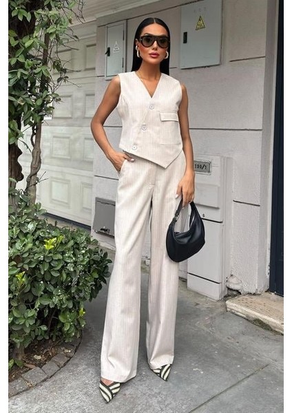 Yeleği Çapraz Detay Düğmeli Cepli Yelekli Takım 10150